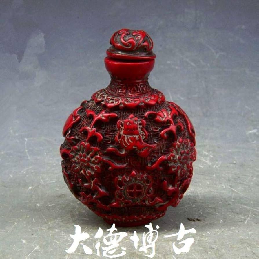 中国の堆朱煙草吸殻容器 中国の堆朱煙草吸殻容器 中国の堆朱煙草吸殻容器